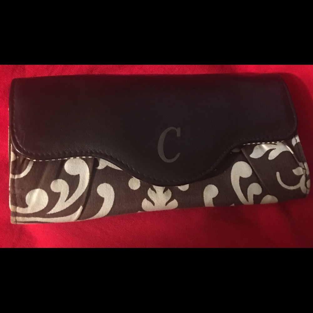 EUC - “ThirtyOne” Brown/Cream Wallet